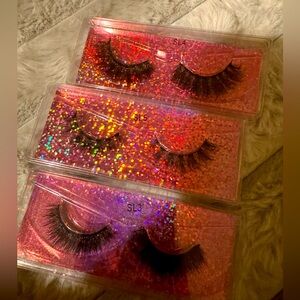Eyelashes